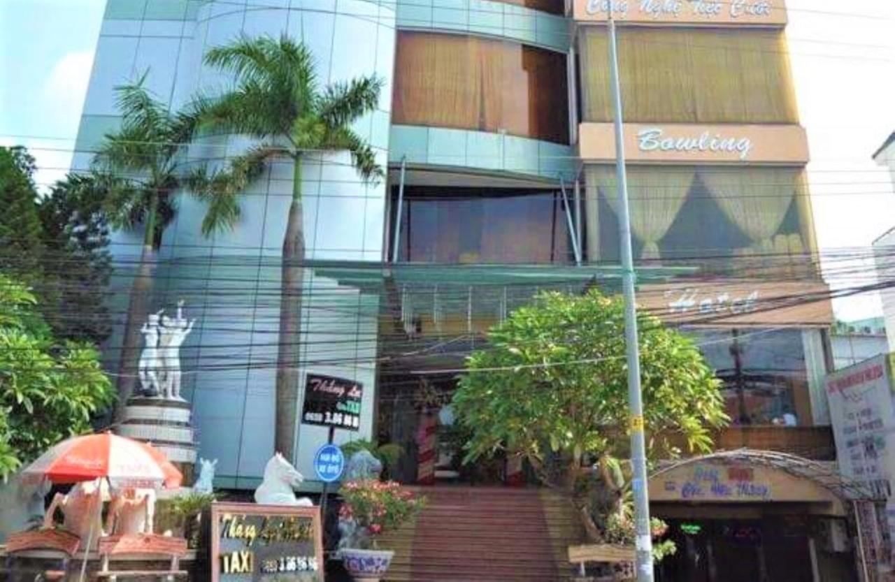 Thang Loi Hotel Thu Dau Mot Buitenkant foto